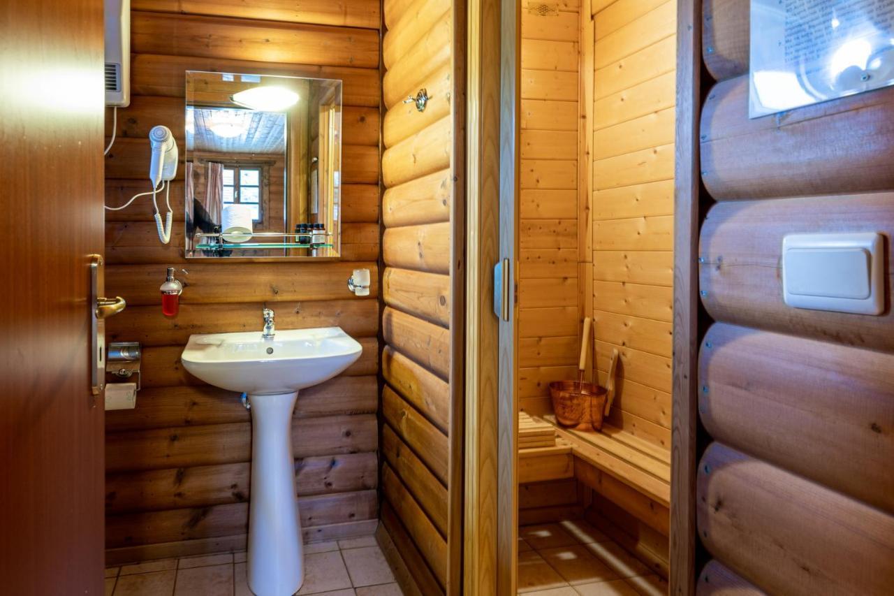 Chalet Likouresi Village Karpeníszi Kültér fotó